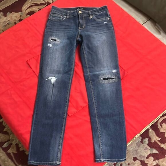 White House Black Market Straight Crop Distressed Blue Jeans Size 4 - Picture 1 of 8